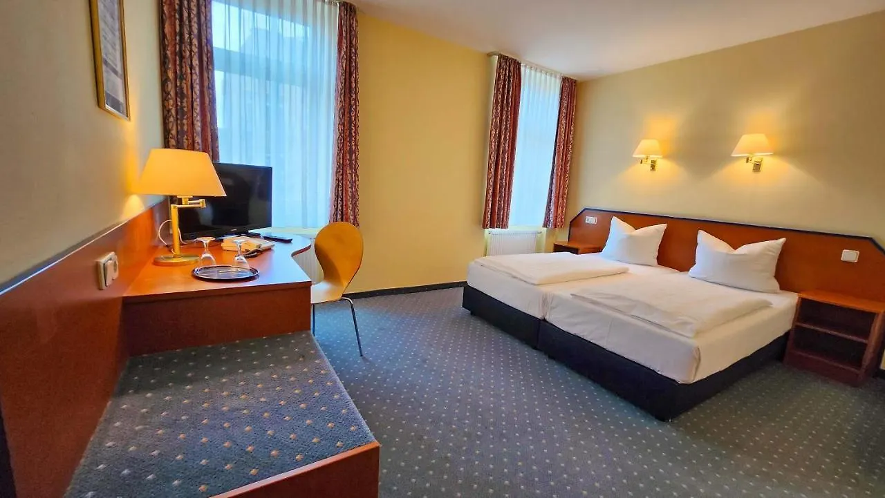 Hotel Amadeus Dresden Neustadt 3*,